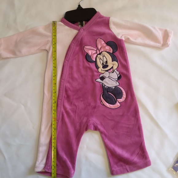 Disney Minnie Mouse Pink Velour Onesie Sleepsuit Long Sleeve Crew Neck - Picture 5 of 9